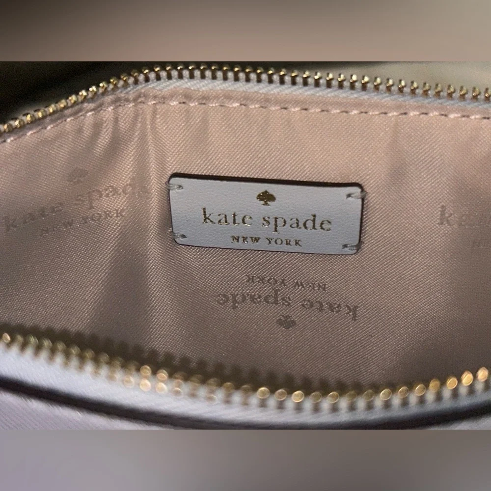 Kate Spade Wristlet NWOT - Picture 4 of 6